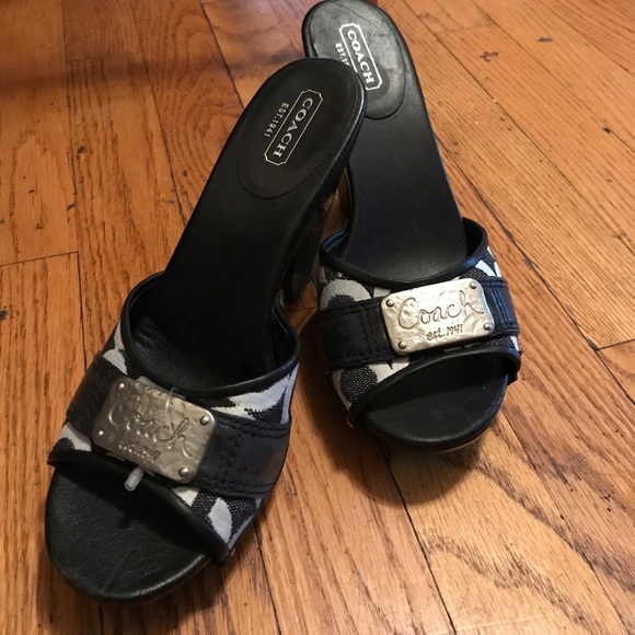 Coach heels - Picture 1 of 4
